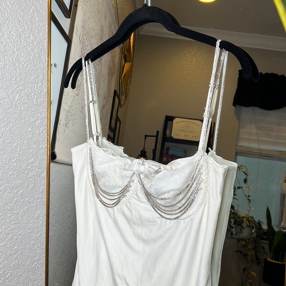 House of CB ‘Grace’ embellished velvet white mini dress NWOT - Picture 12 of 14